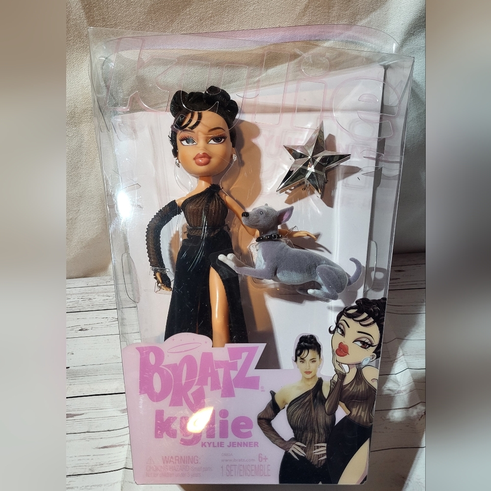 New BRATZ - Kylie Jenner doll with dog - Picture 5 of 6